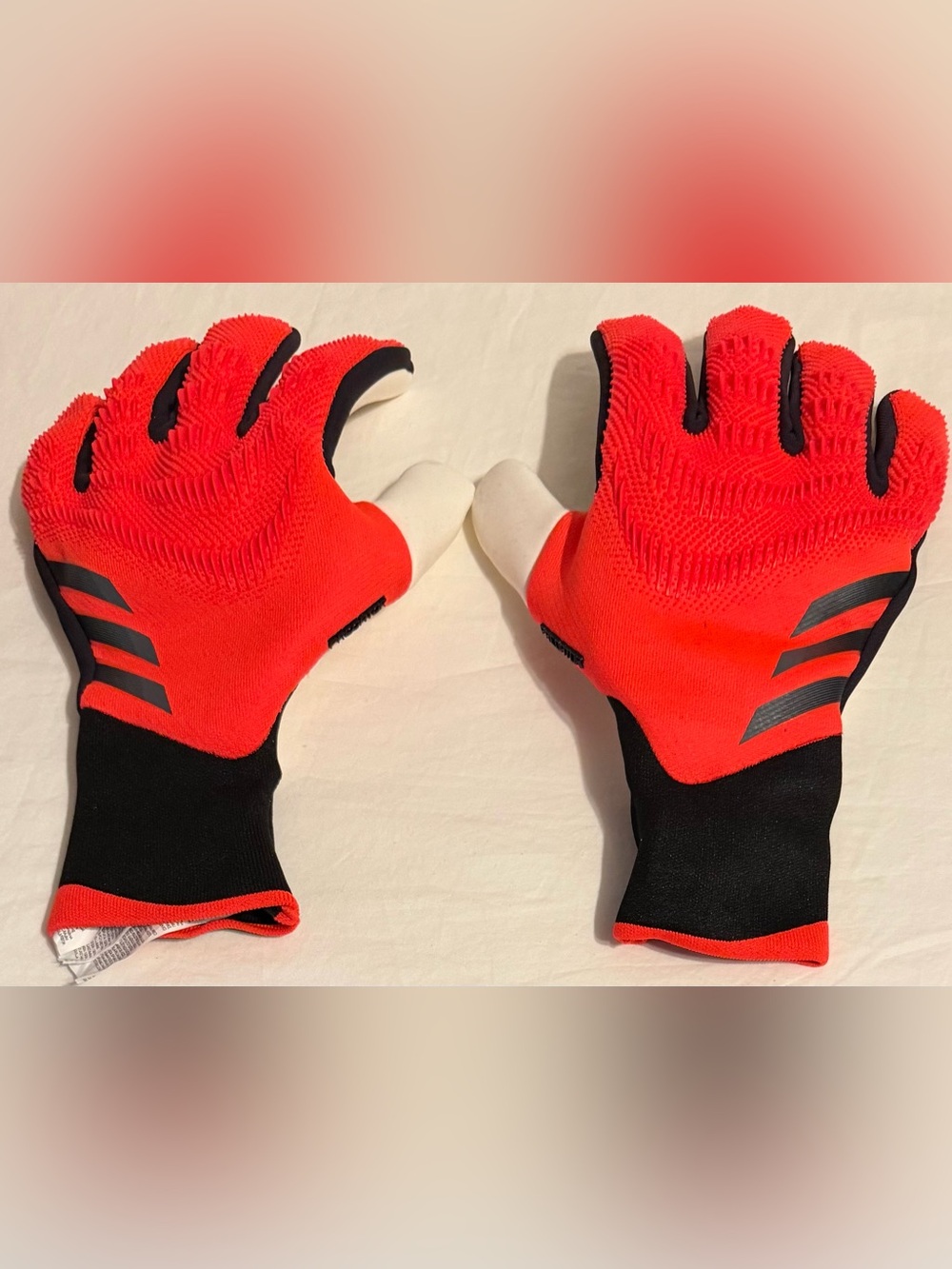 Adidas Predator Fingersave Pro Goalkeeper Soccer Glove IX3863 Men’s Sz: 10